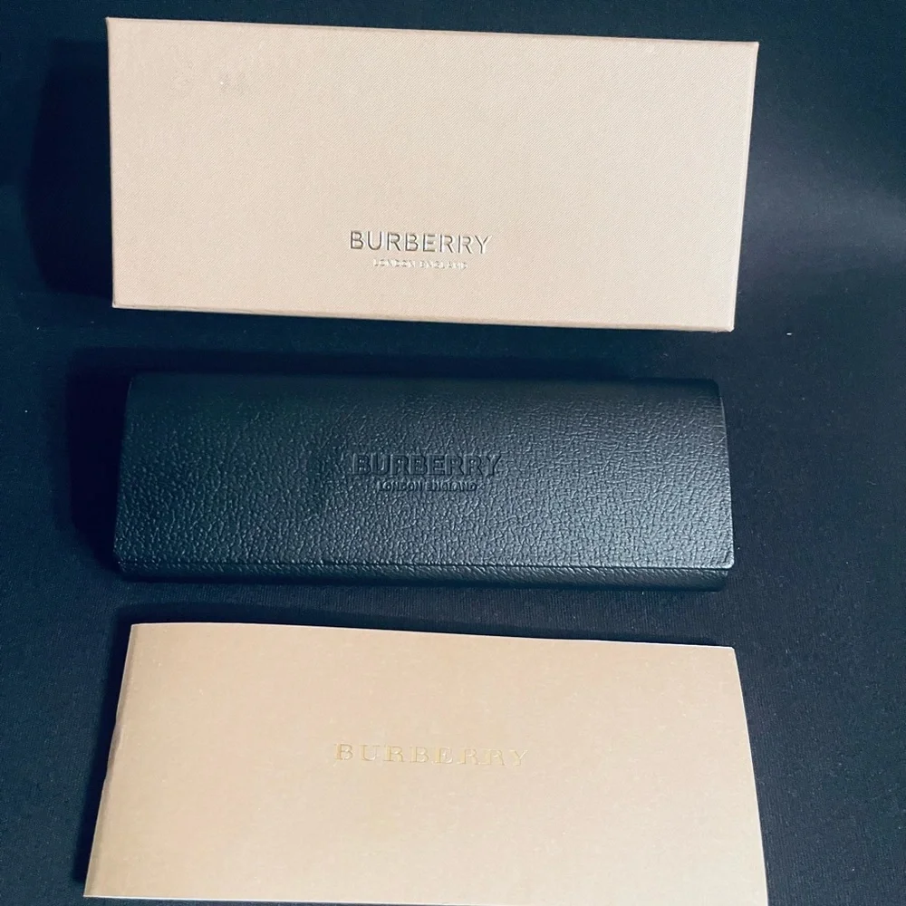 🔥🔥🔥Burberry Sunglasses 68MM - Picture 6 of 16